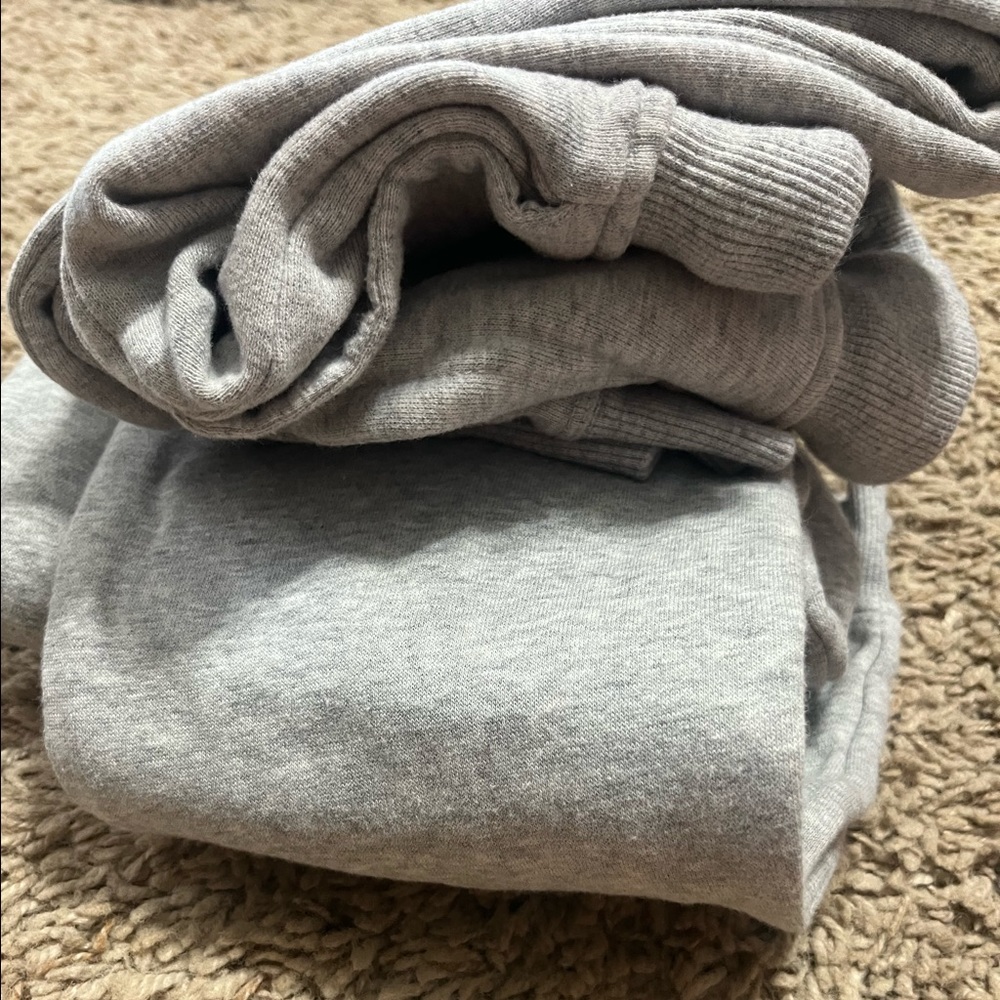 2 pair of Kids sweat pants size 12-14